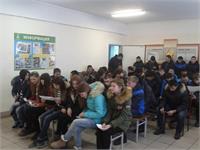 Сотрудники УКСМПИ побывали в Кунашакском филиале Бакальского техникума и поздравили студентов с их «профессиональным» праздником.